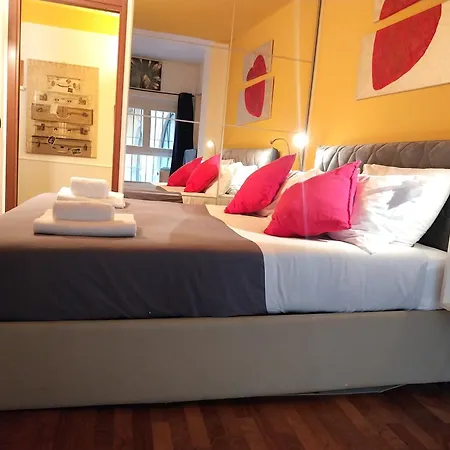 Apartment Duomo And Downtown Milan